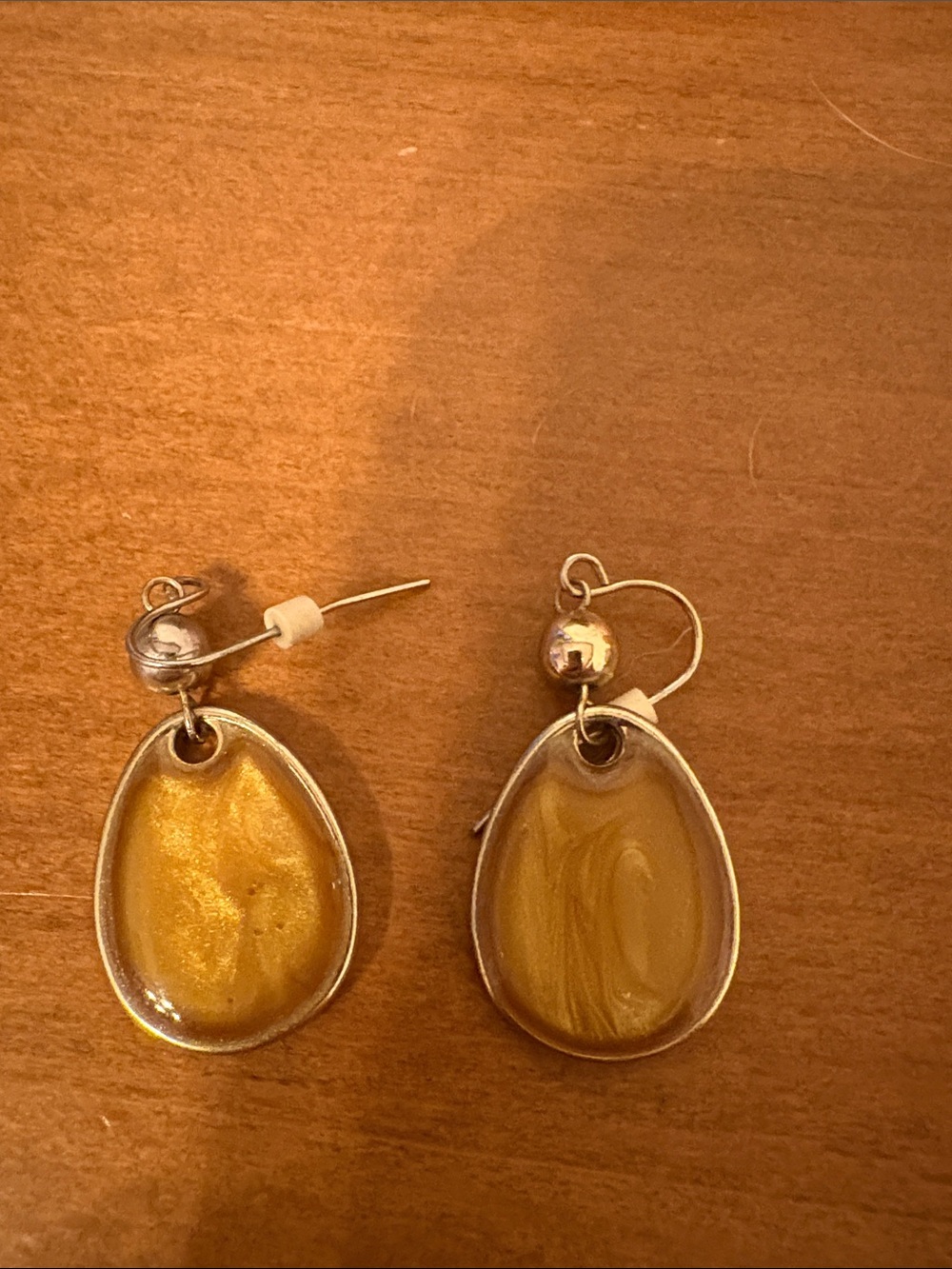 Vintage Kenneth Cole "KC" Stamped Yellow Resin TearDrop Dangle Earrings - Gold